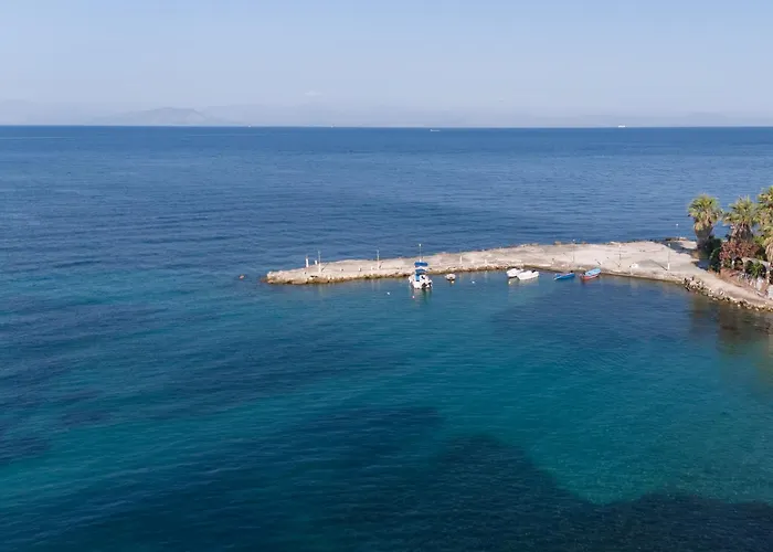 Georgia Apartment, Benitses Corfu Lägenhet *