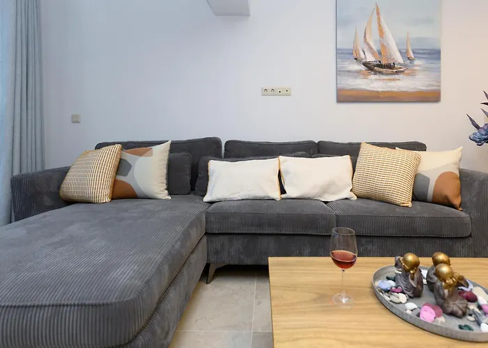 Georgia Apartment, Benitses Corfu *