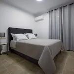 Georgia Apartment, Benitses Corfu بينيتسيس